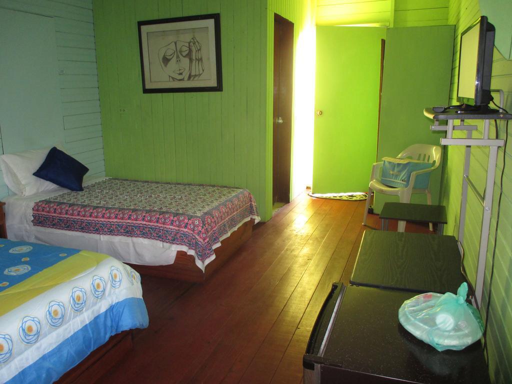 Hotel Flemming Tree Providencia Island Zewnętrze zdjęcie