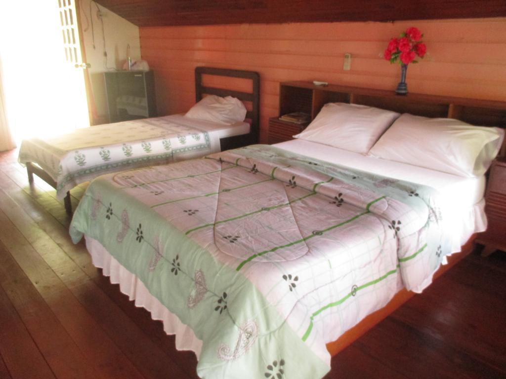 Hotel Flemming Tree Providencia Island Zewnętrze zdjęcie