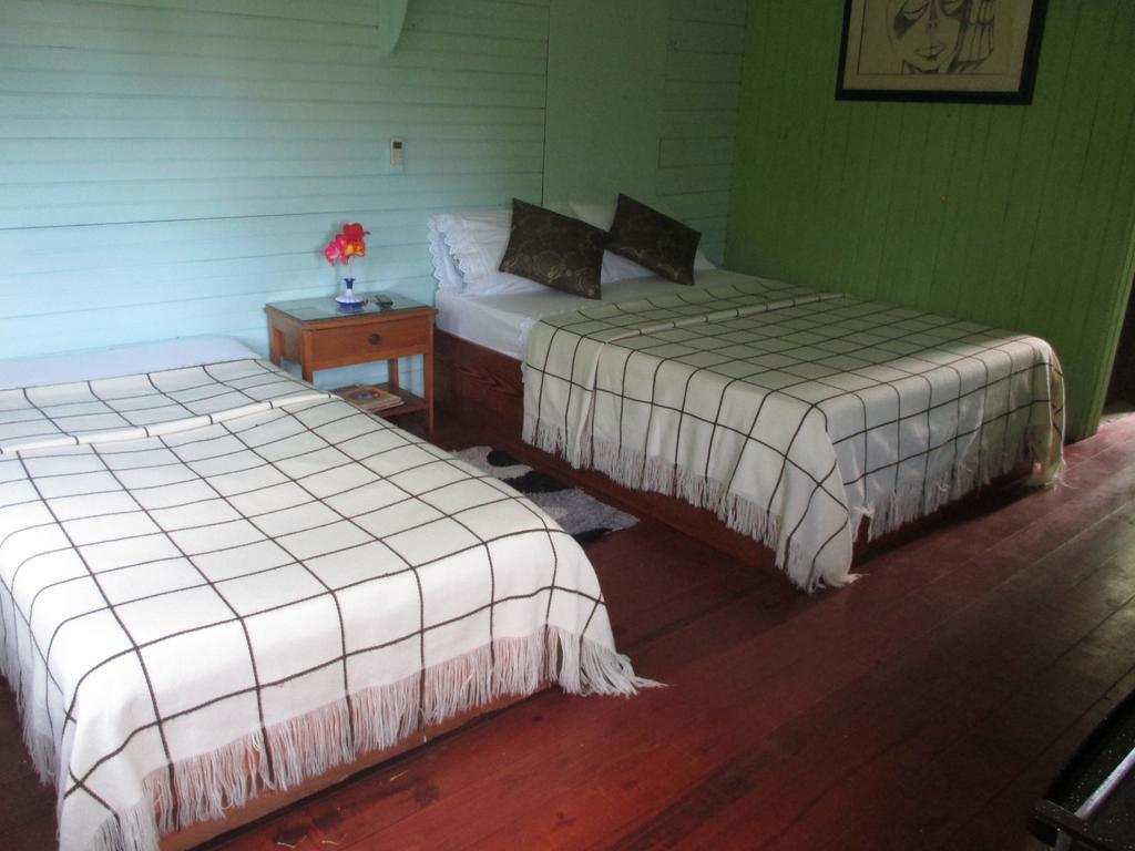 Hotel Flemming Tree Providencia Island Zewnętrze zdjęcie