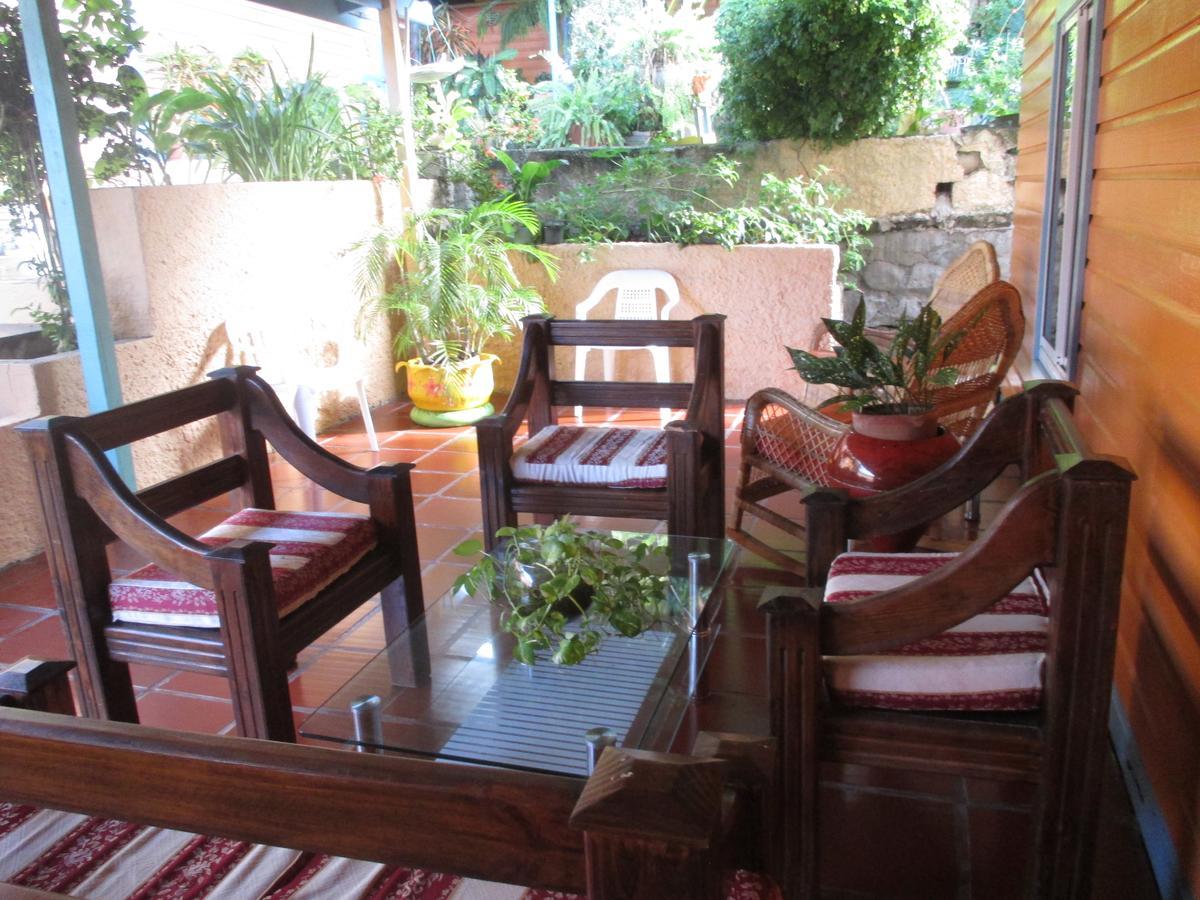 Hotel Flemming Tree Providencia Island Zewnętrze zdjęcie